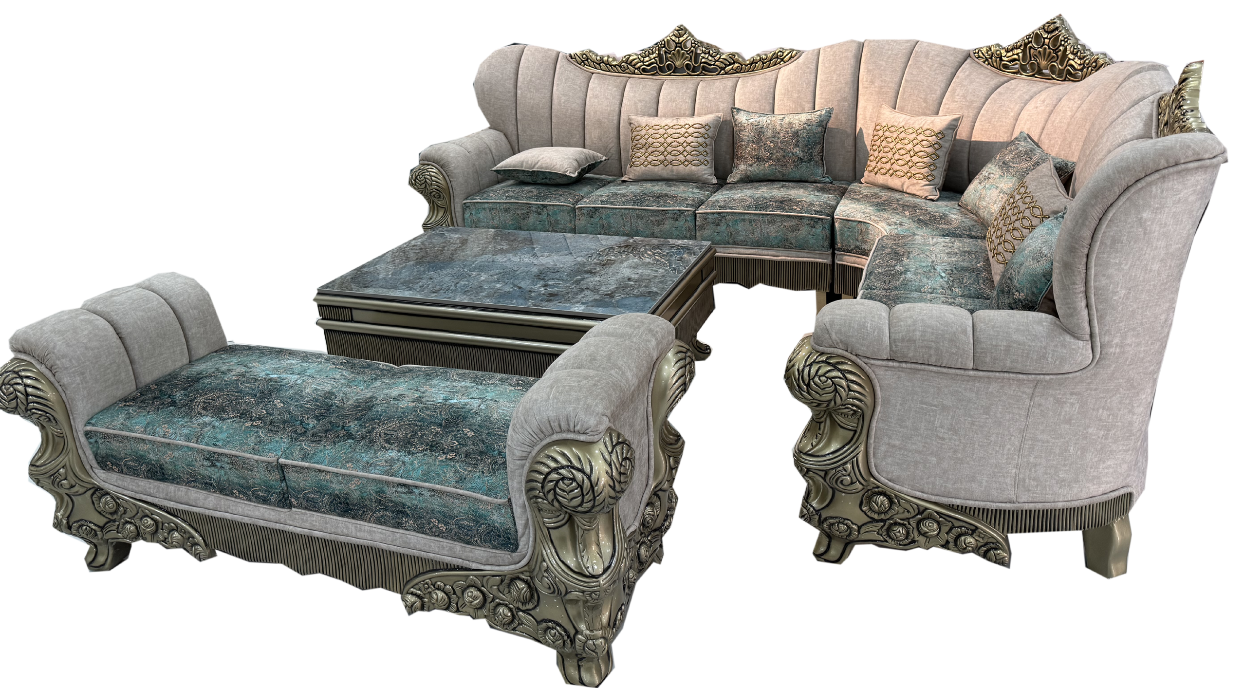 ROYAL - Image 2